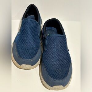 Skechers Men’s Dark Blue Relaxed Fit Athletic Shoes Size 9